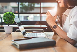 PA真人视讯国际曾诚：女性心态会更沉稳 未来性别区别没那么大